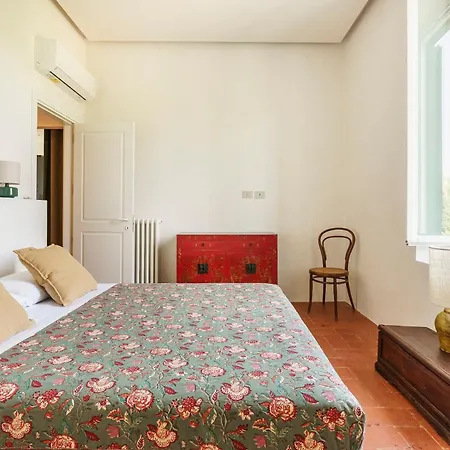 Giusti Palace - Boutique * Florens